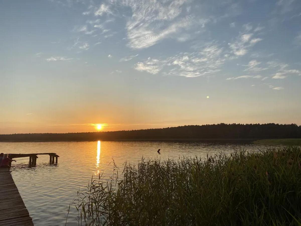 Domek Letniskowy Nad Jeziorem, Las, Mazury Wiartel Maly Екстериор снимка